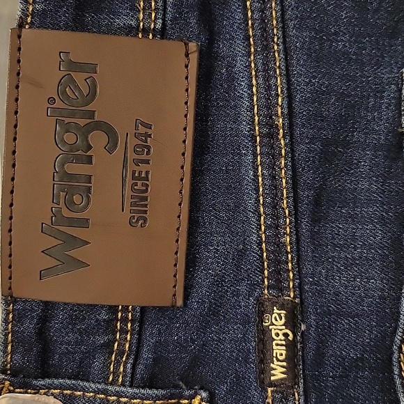 Wrangler Dark Blue Men's Jeans - Picture 4 of 8